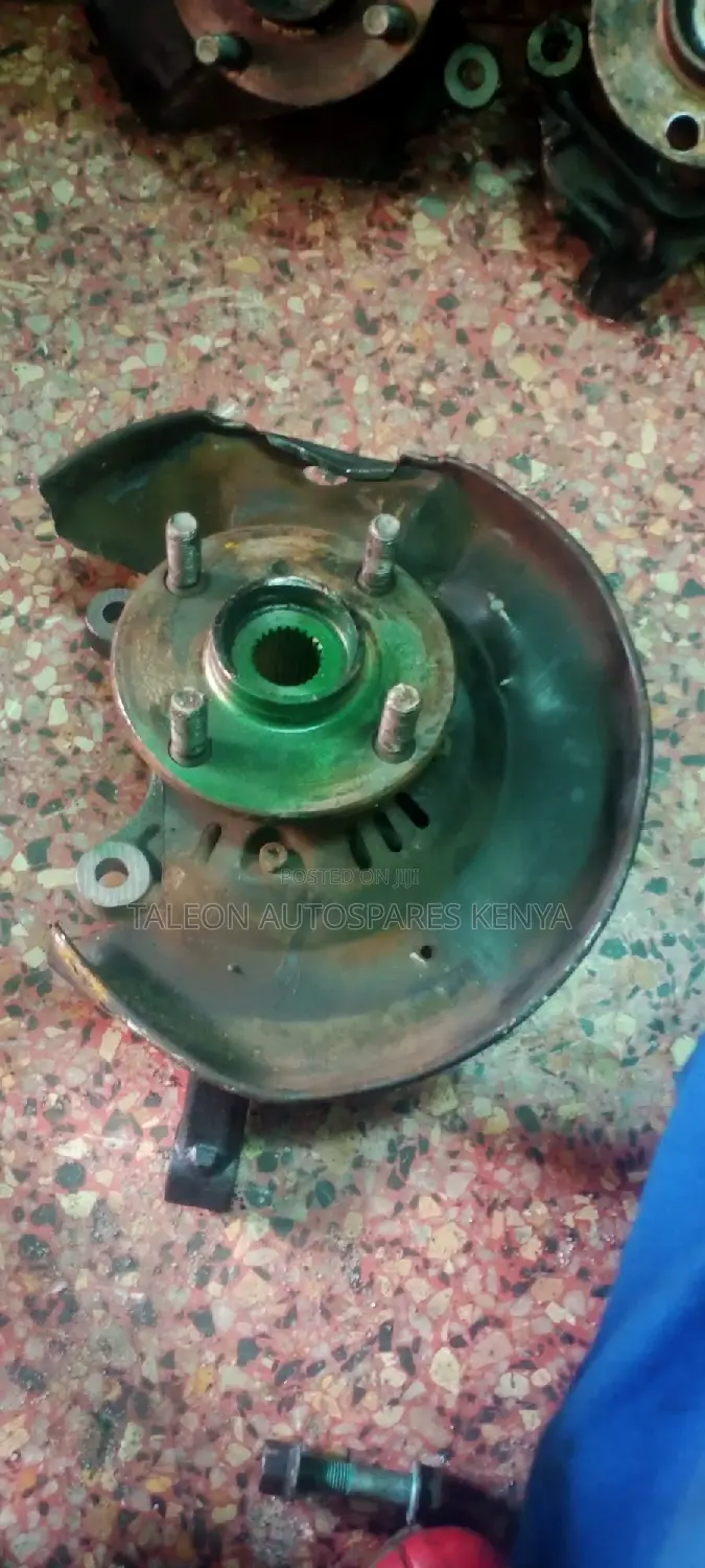 Toyota Probox Hubs