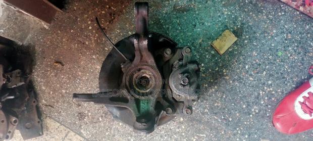 Daihatsu Mira Hub
