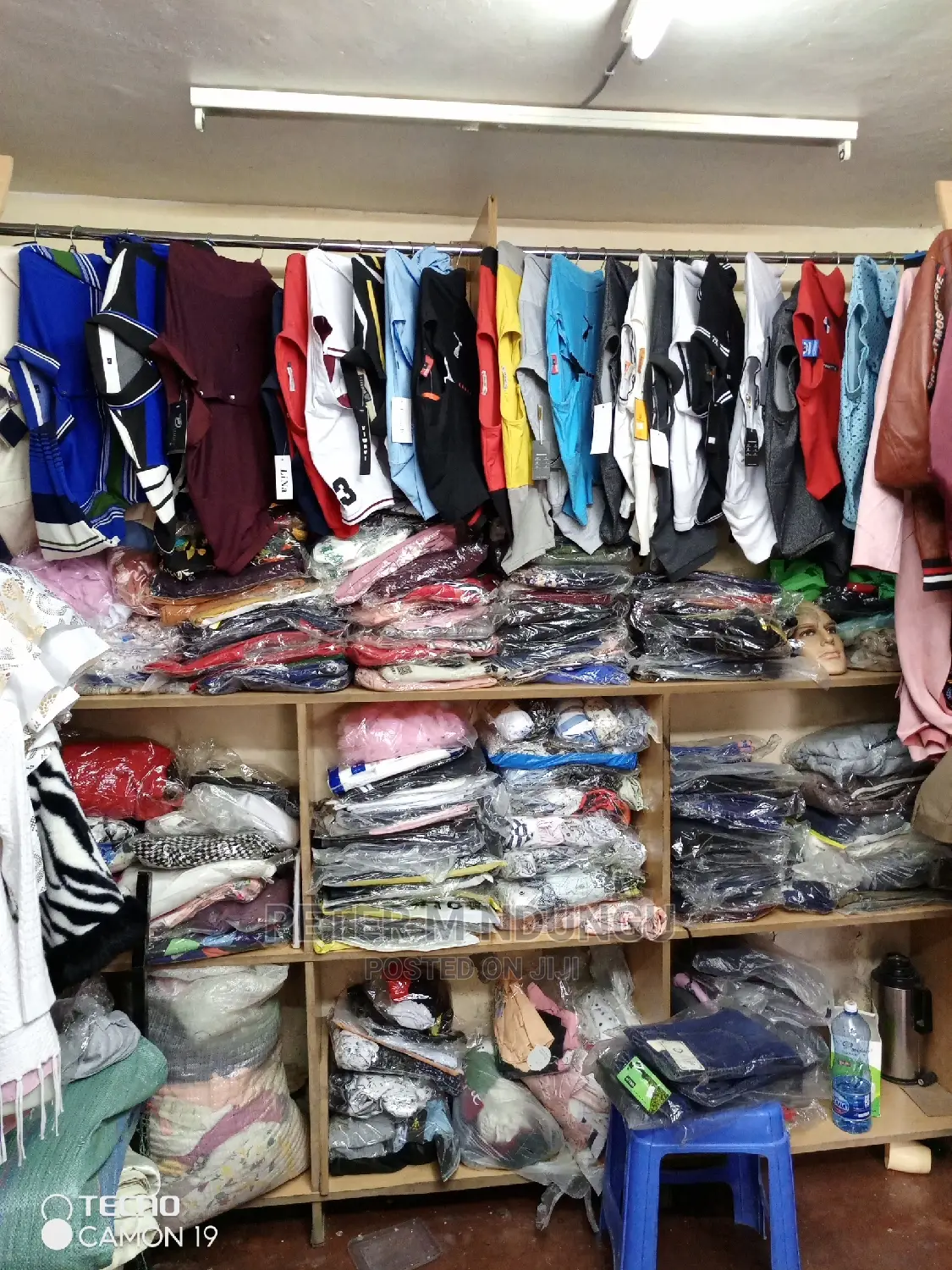 Boutique on Sale,Prime Location