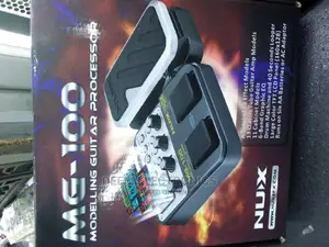 Guitar Multi- Effect Mg-100 Nux