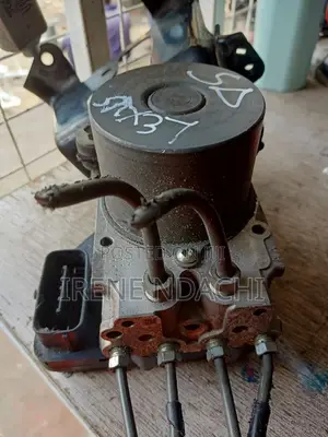 Lexus ABS Motor (SD)