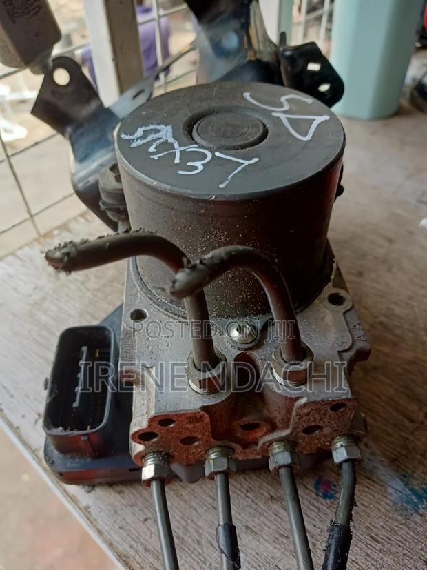 Lexus ABS Motor (SD)
