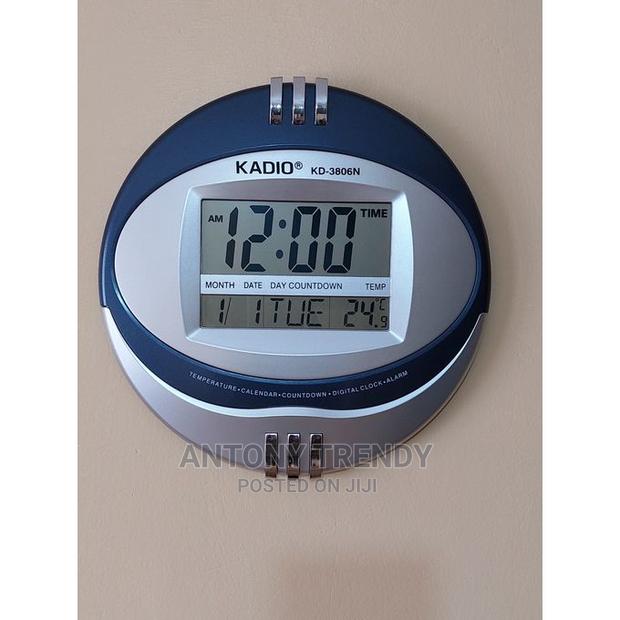 Kd-3806n Clock Alarm Clock Thermometer Date Display - main view