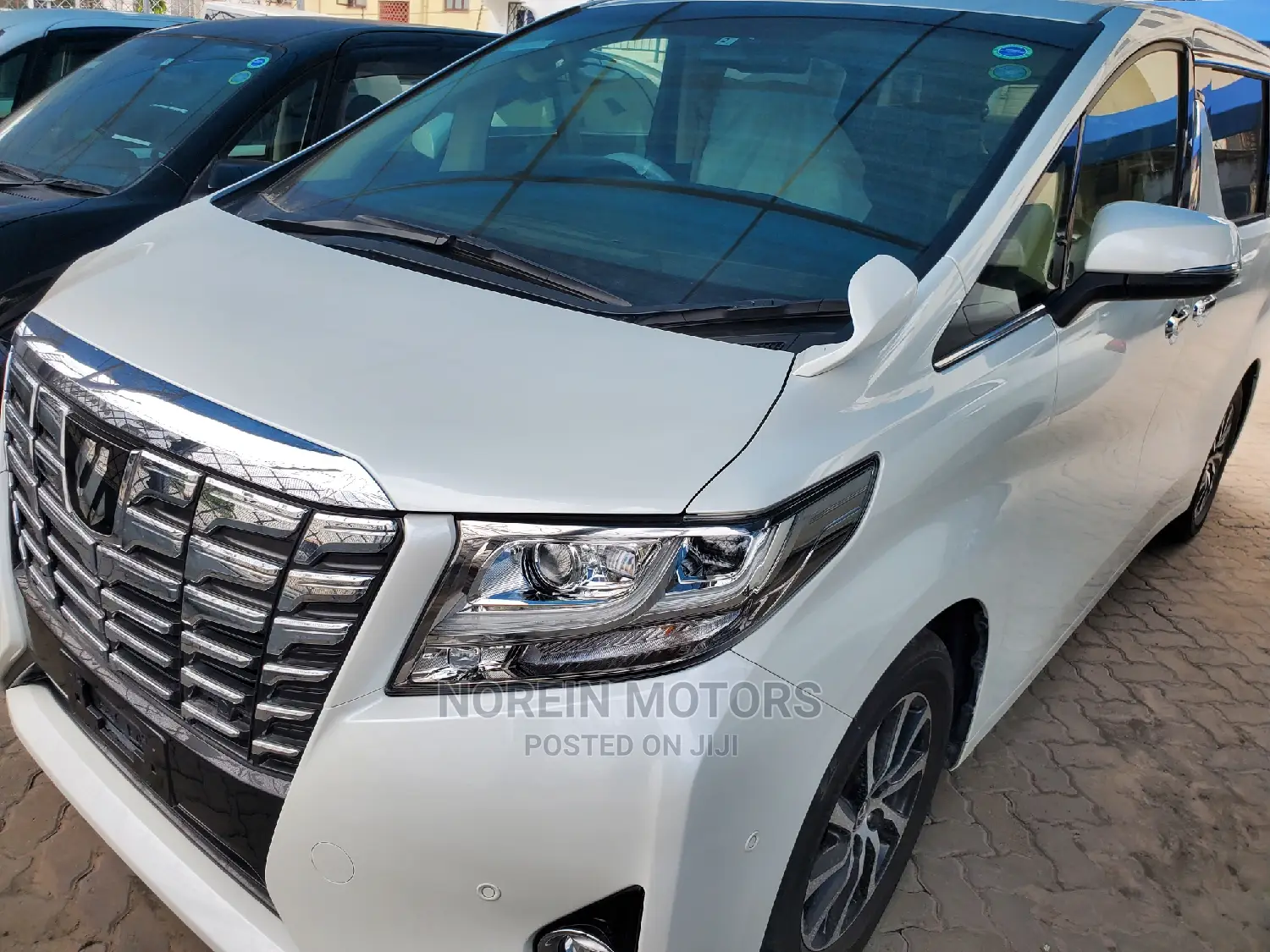 Toyota Alphard 2016 White