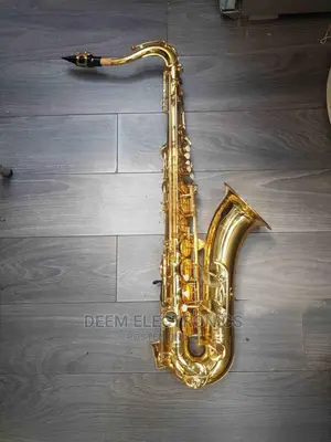 Saxophone Tenor- Suzuki