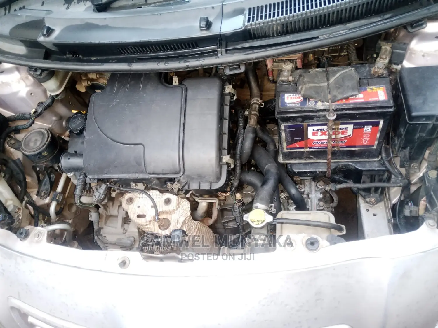 Toyota Vitz 2009 Gray