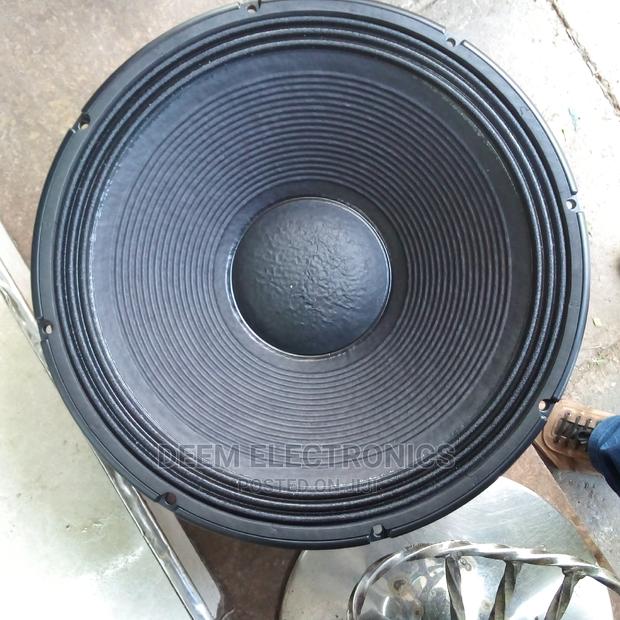 RCF 18inch Naked