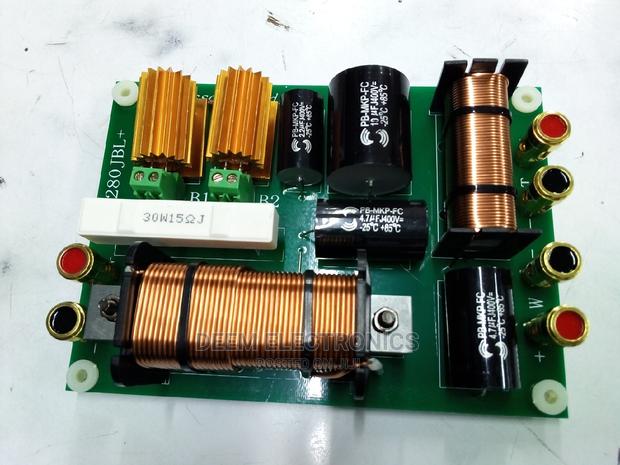 Crossover for Midrange Speakers