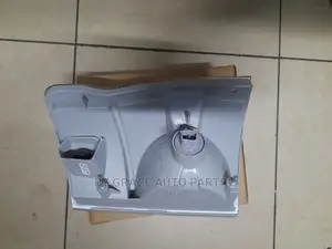 Corner Lamp E25 ( Nissan Nguruwe)