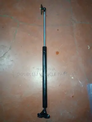 Bootshocks Toyota Harrier Rear