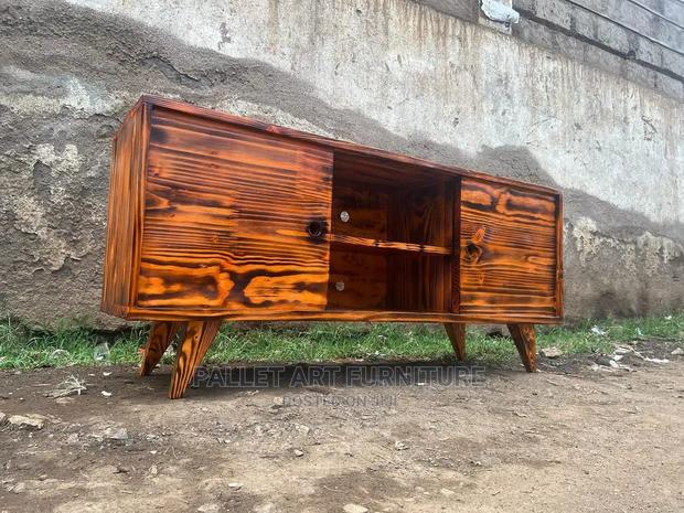 Pallet Tv Stand