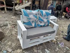 2 Seater Pallet Sofa