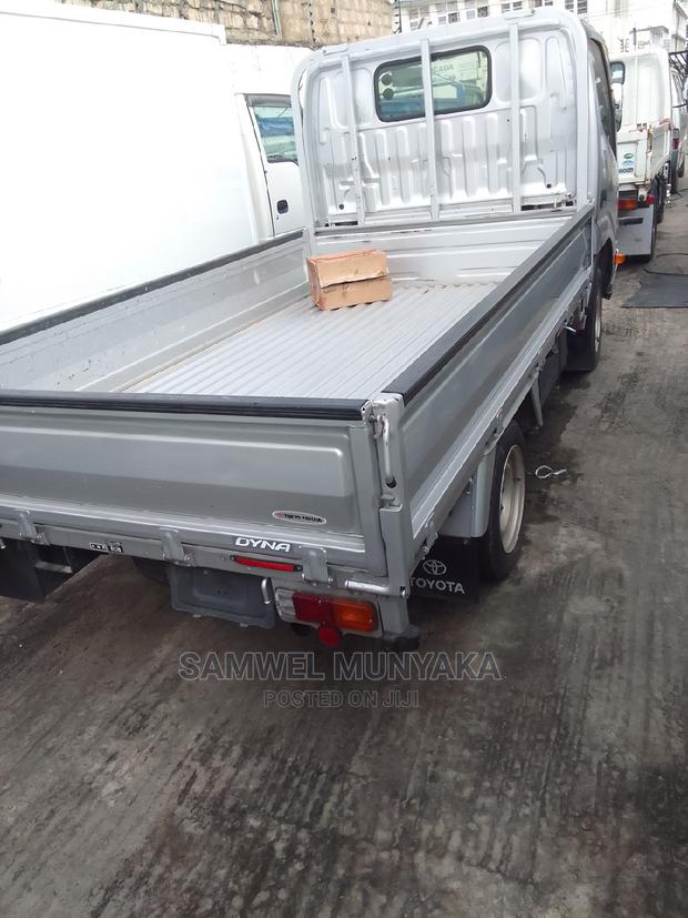 Toyota Dyna 2016 Silver - thumbnail 6