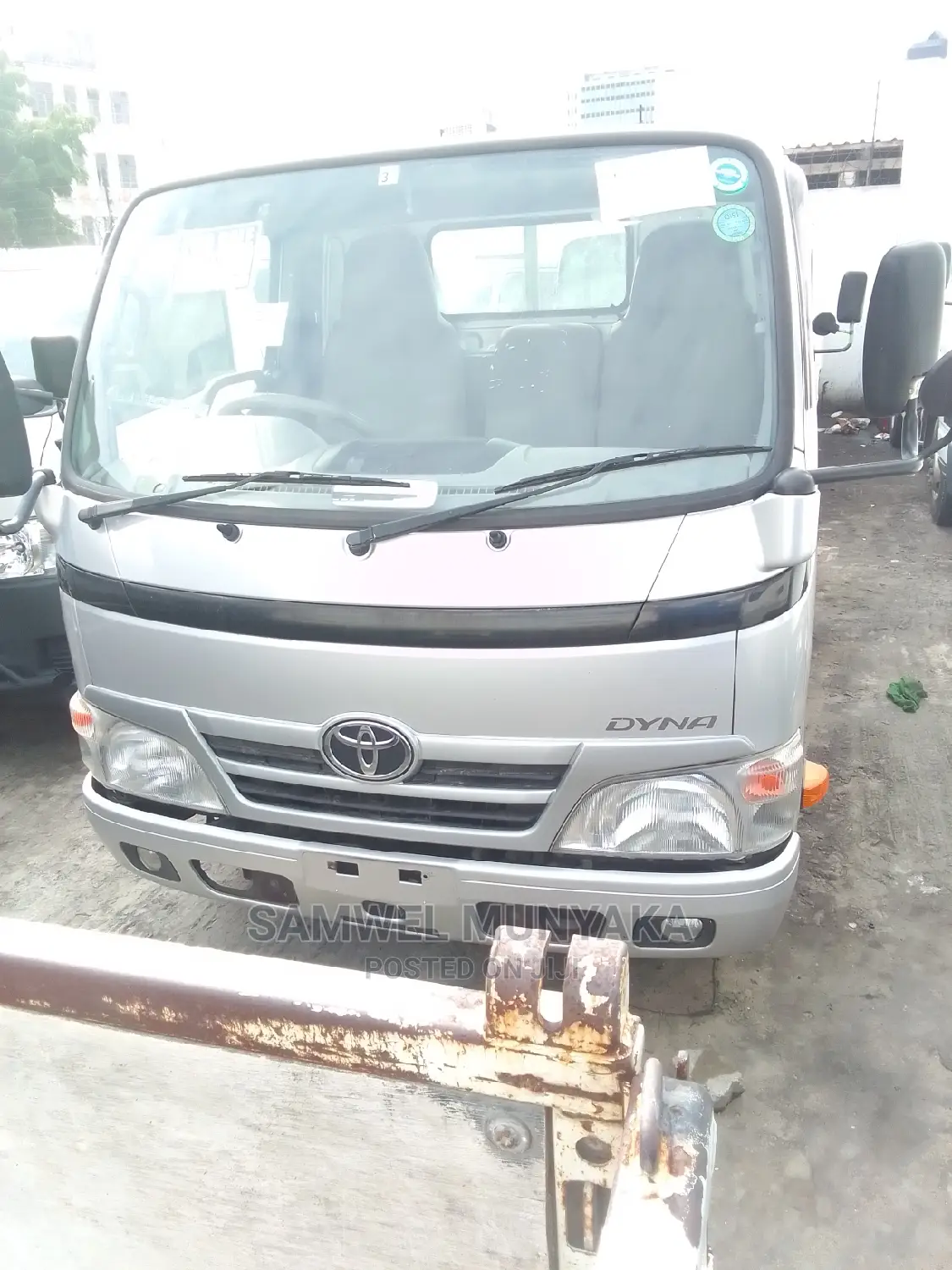 Toyota Dyna 2016 Silver