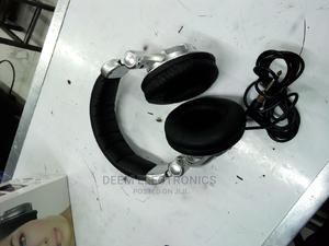 Headphones HPX2000 Behringer - main view