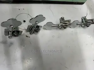 Bass Guitar Pegs