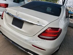 Mercedes-Benz 1420 2016 White
