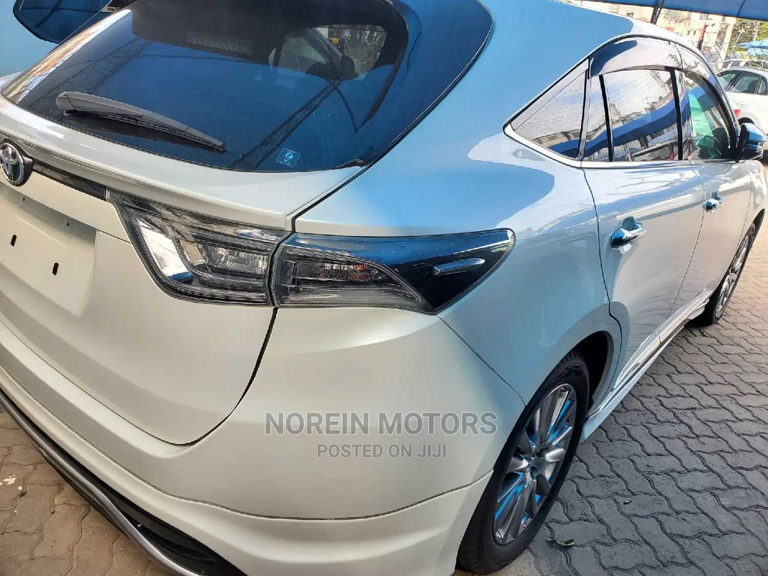Toyota Harrier 2016 White