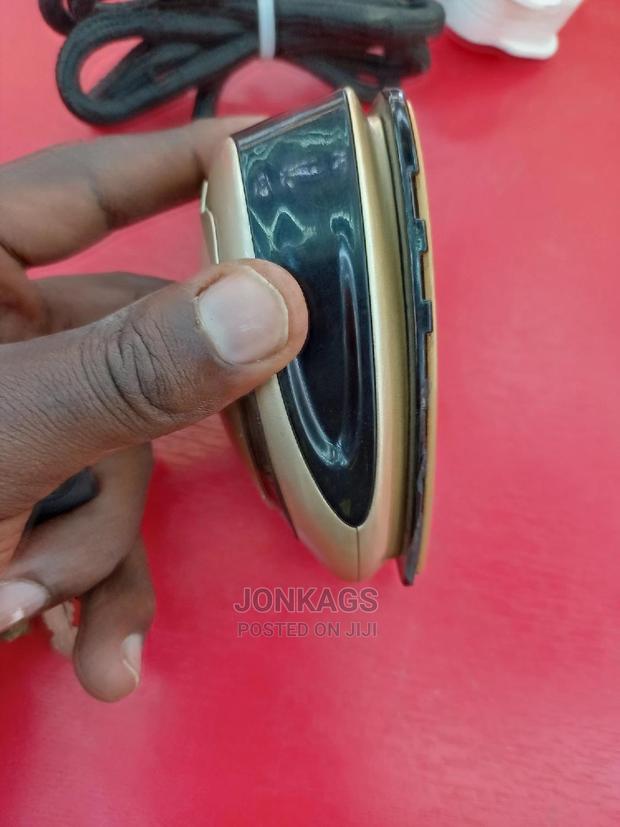 Mini Portable Travel Iron Box - thumbnail 2