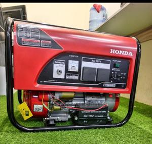 7.5kva Honda Petrol Generator - thumbnail 2