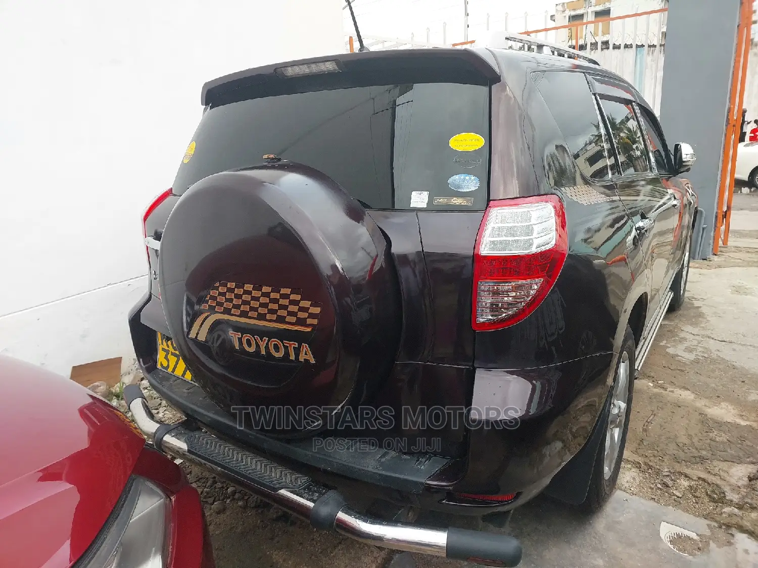 Toyota Vanguard 2012 Purple