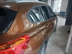 BMW X1 xDrive28i AWD 2016 Brown