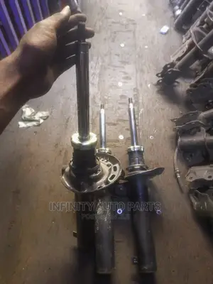 Volkswagen Golf Mk5,Mk6 Front Shocks