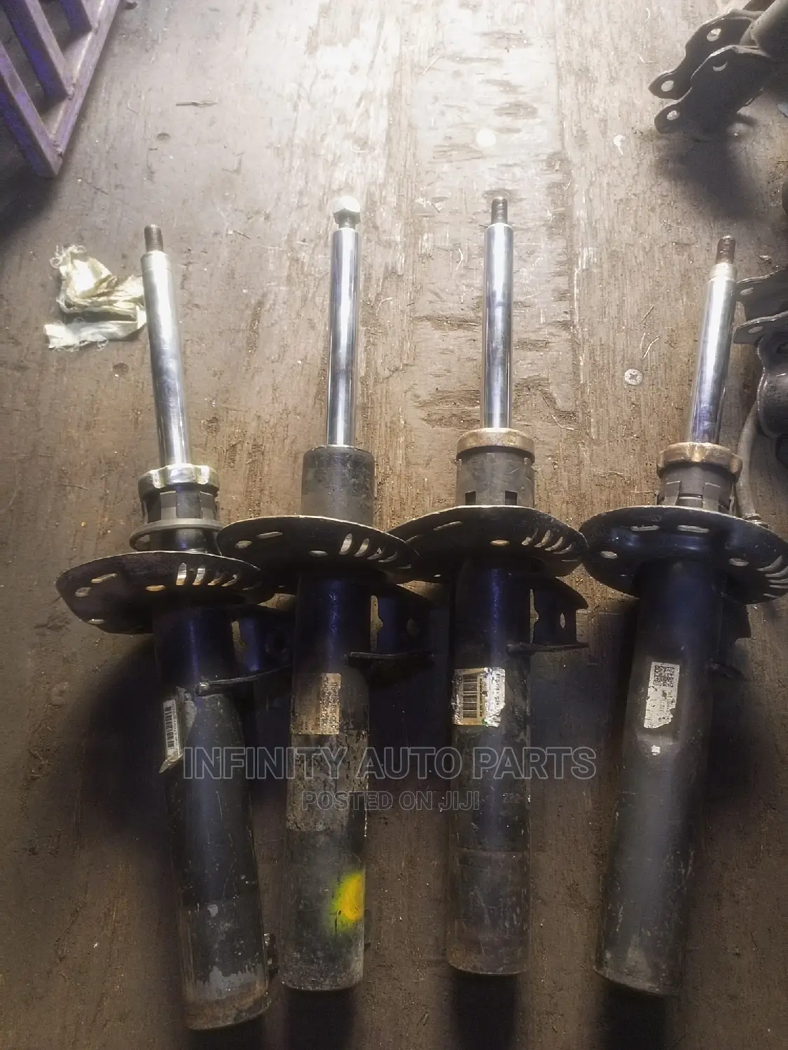 Volkswagen Passat Front Shock