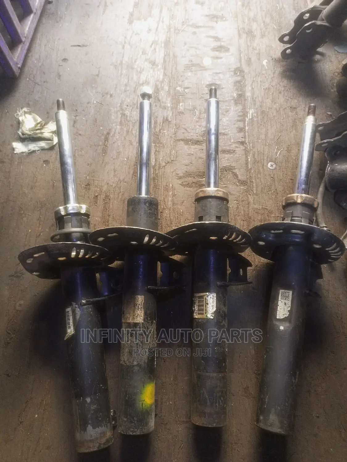 Volkswagen Passat Front Shock