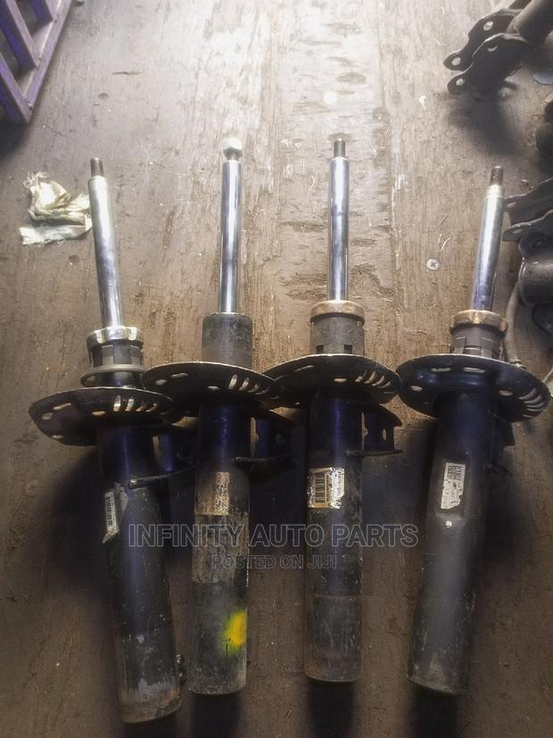 Volkswagen Passat Front Shock - thumbnail 3
