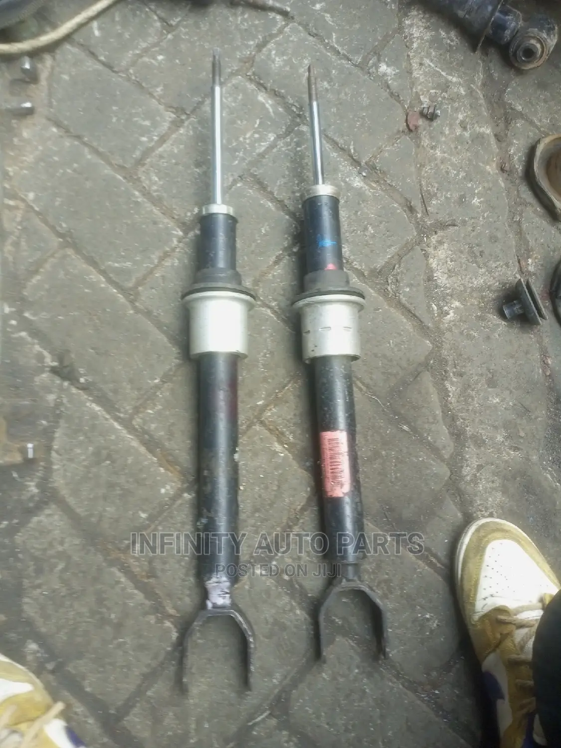 Mercedes Benz W211 Front Shocks