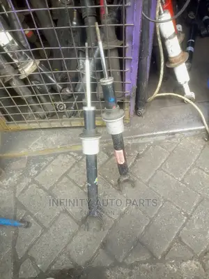 Mercedes-benz W212 Front Shocks