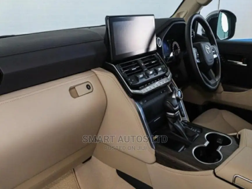 New Toyota Land Cruiser 2022 Gray