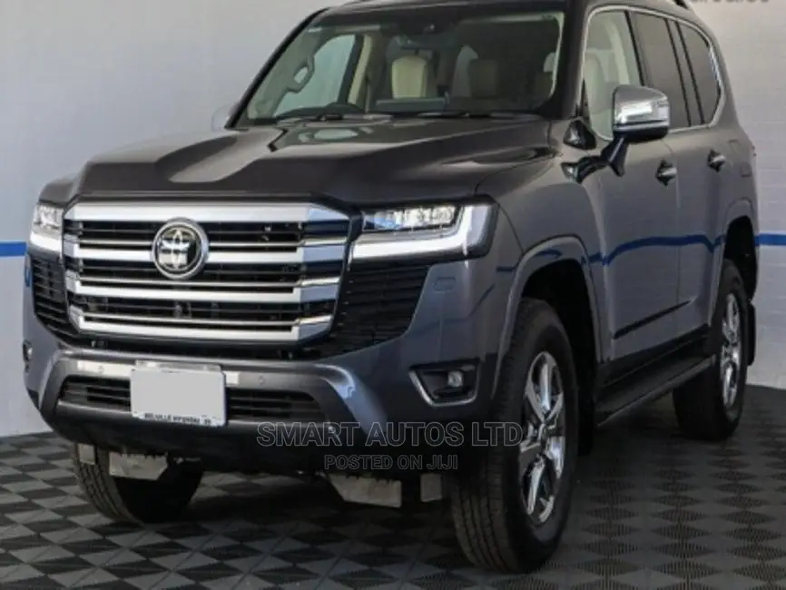 New Toyota Land Cruiser 2022 Gray