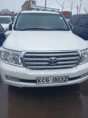 Toyota Land Cruiser Prado 2010 White