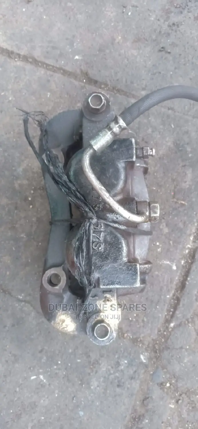 Front Caliper D-Max 2 4 Wheel Drive (14 15) Model 2005-2021.