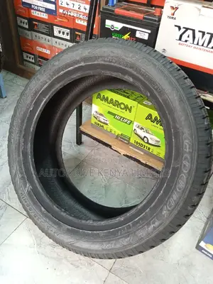 235/55r19 Goodyear Tyre