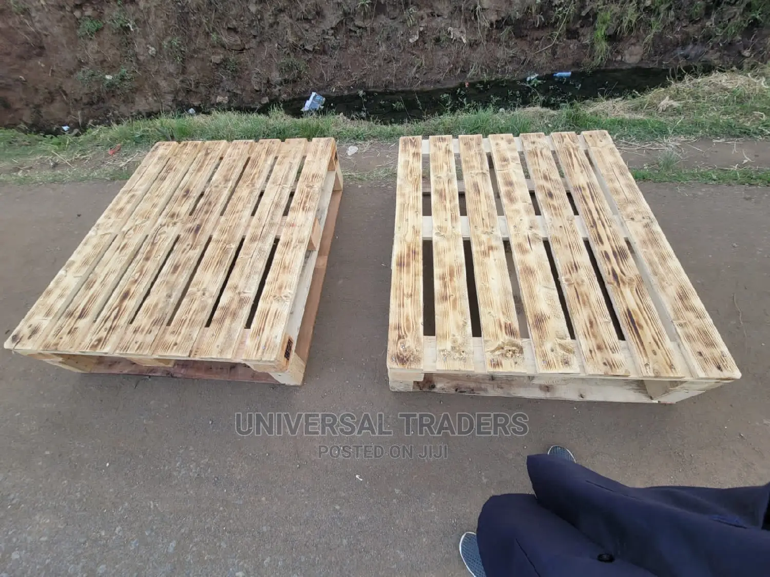 Blazed Wooden Pallet Bed - 4*6ft Pallet Bed