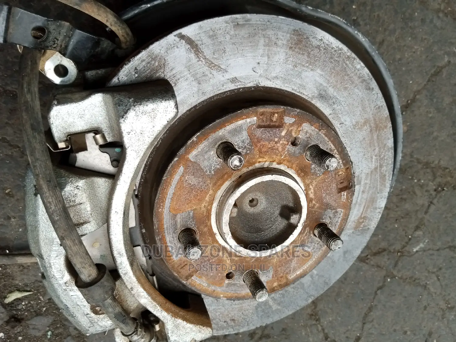 Front Wheel Hubs Complete L200 2wheel Drive 2010-2021.