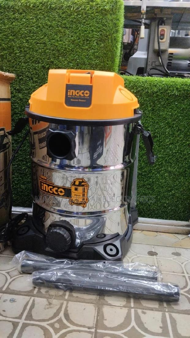 Vacuum Cleaner 30L