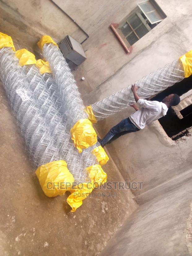 Galvanized Heavy Gauge Chain Links - main view