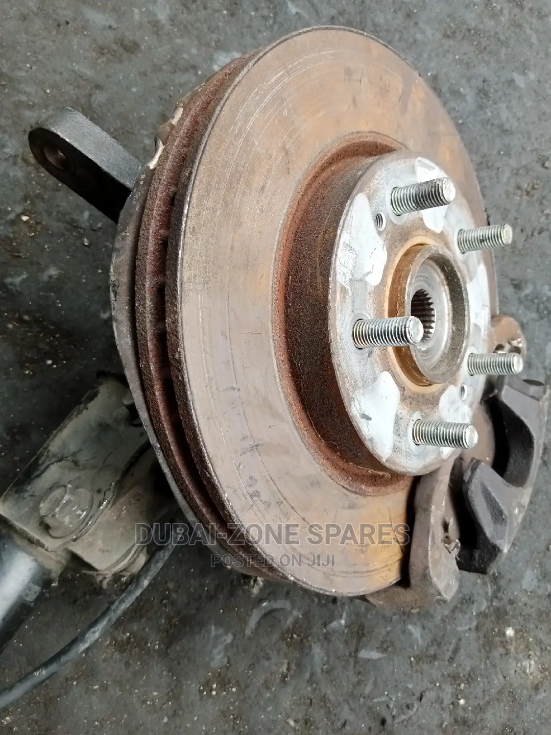 Front Wheel Hub Airtrek, Outlander Available.