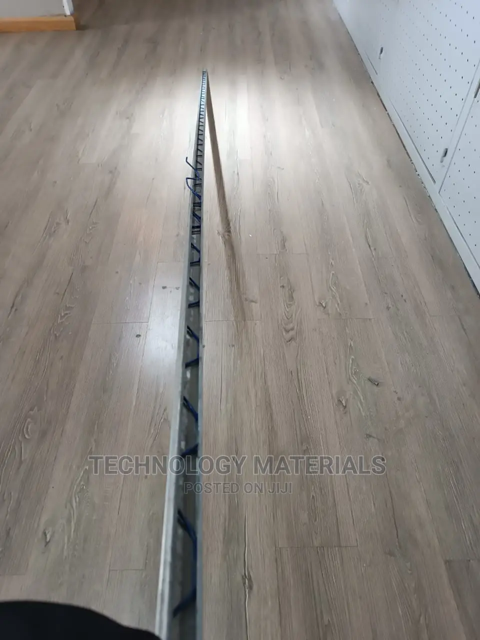 Profile and Wiggle Wire