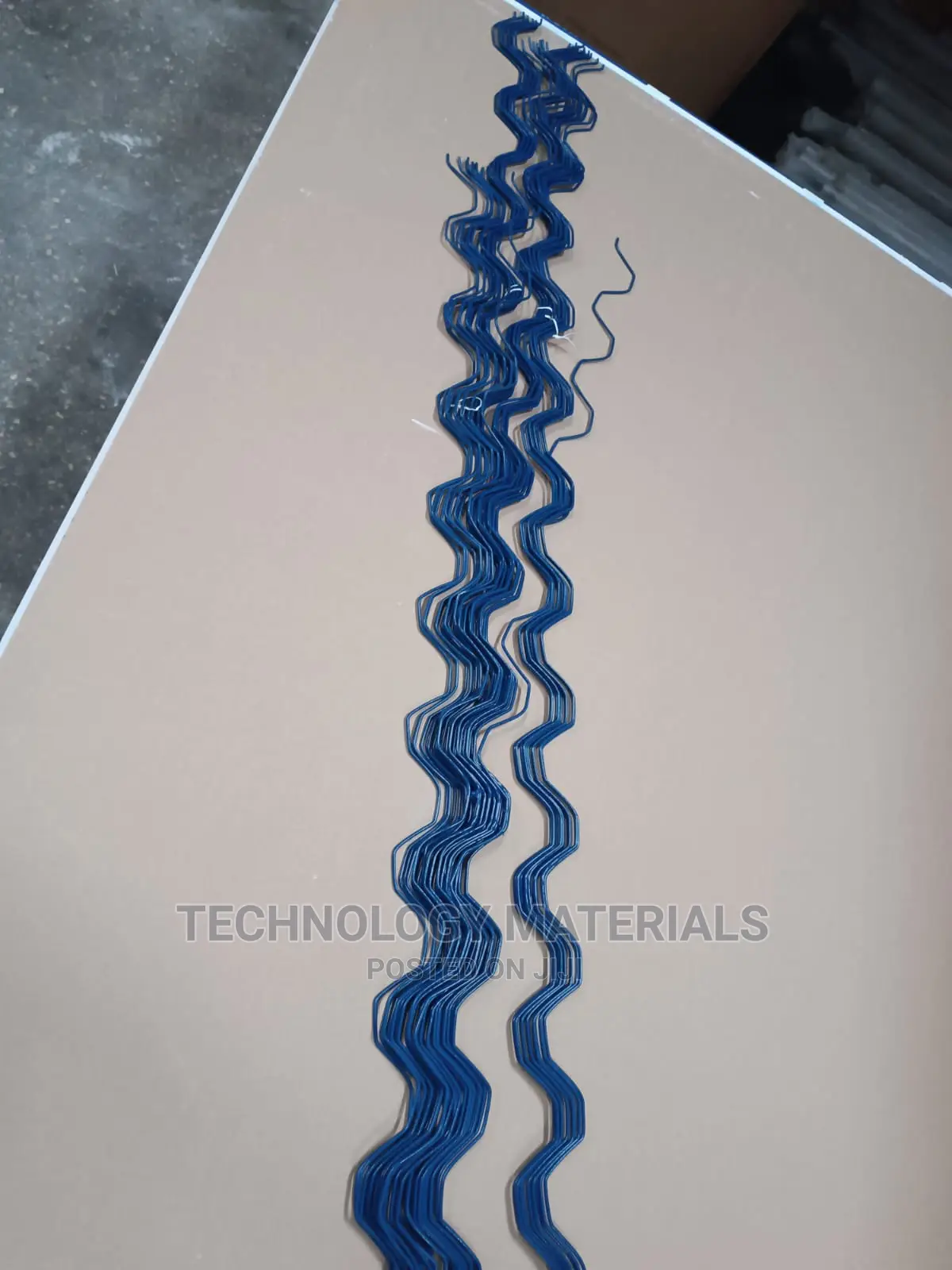 Profile and Wiggle Wire