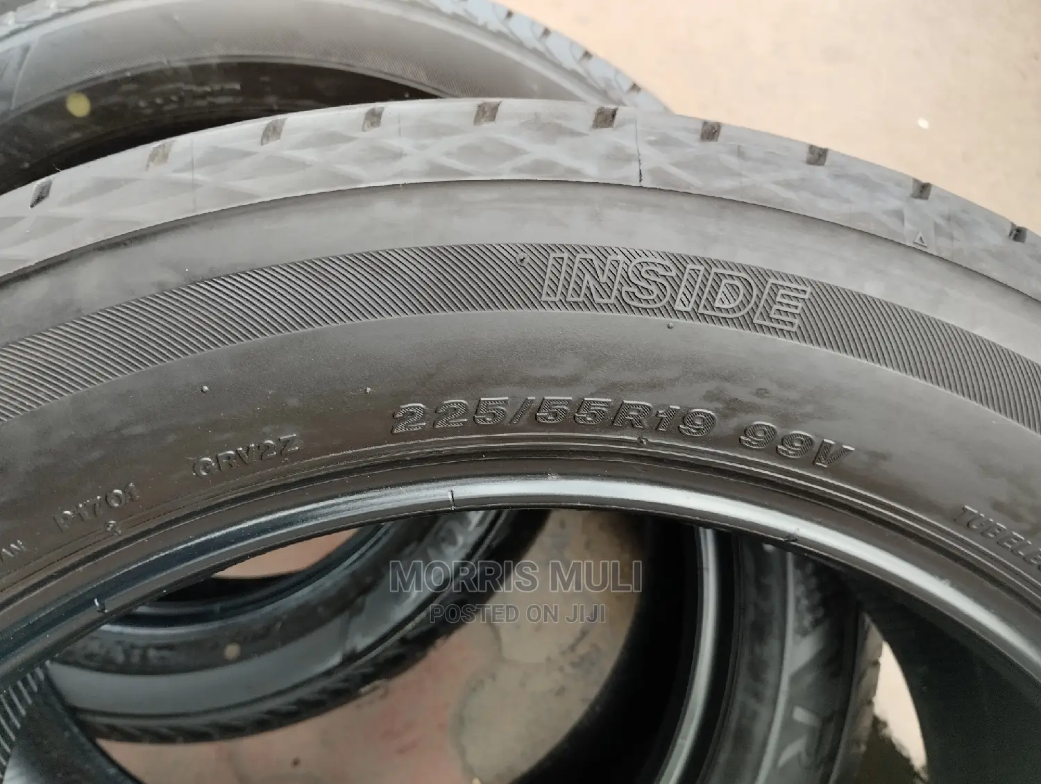 225/55r19 Bridgestone.