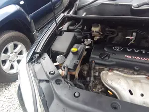 Toyota Vanguard 2012 Black