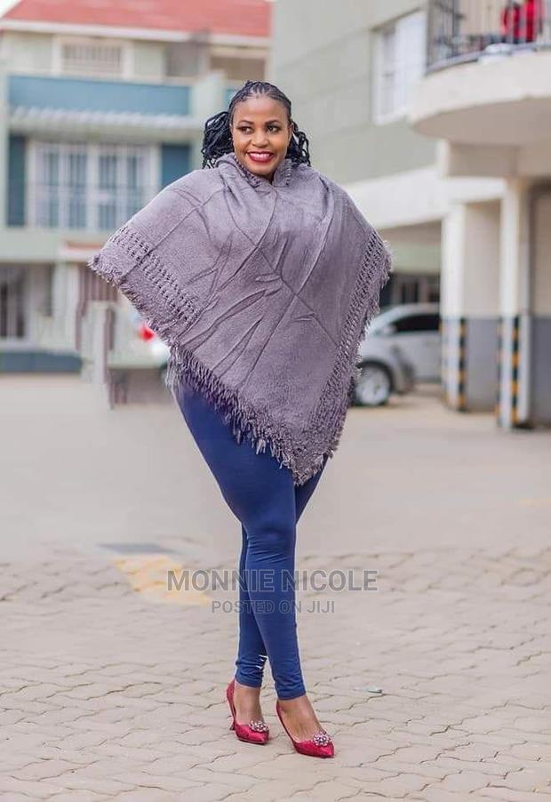 Free Size Warm Poncho - thumbnail 3