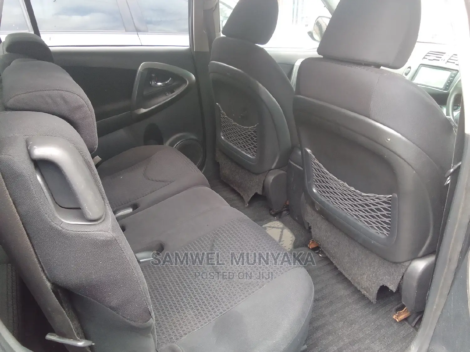 Toyota Vanguard 2012 Black