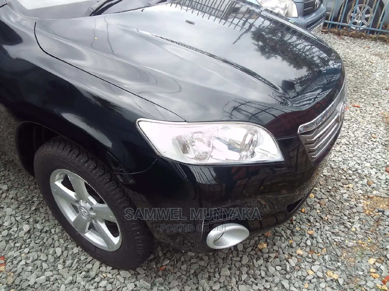 Toyota Vanguard 2012 Black