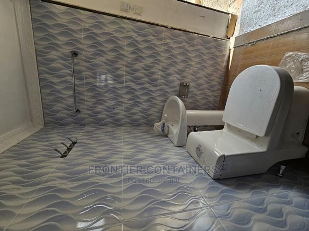 40ft Container Home 1bedroom - thumbnail 3